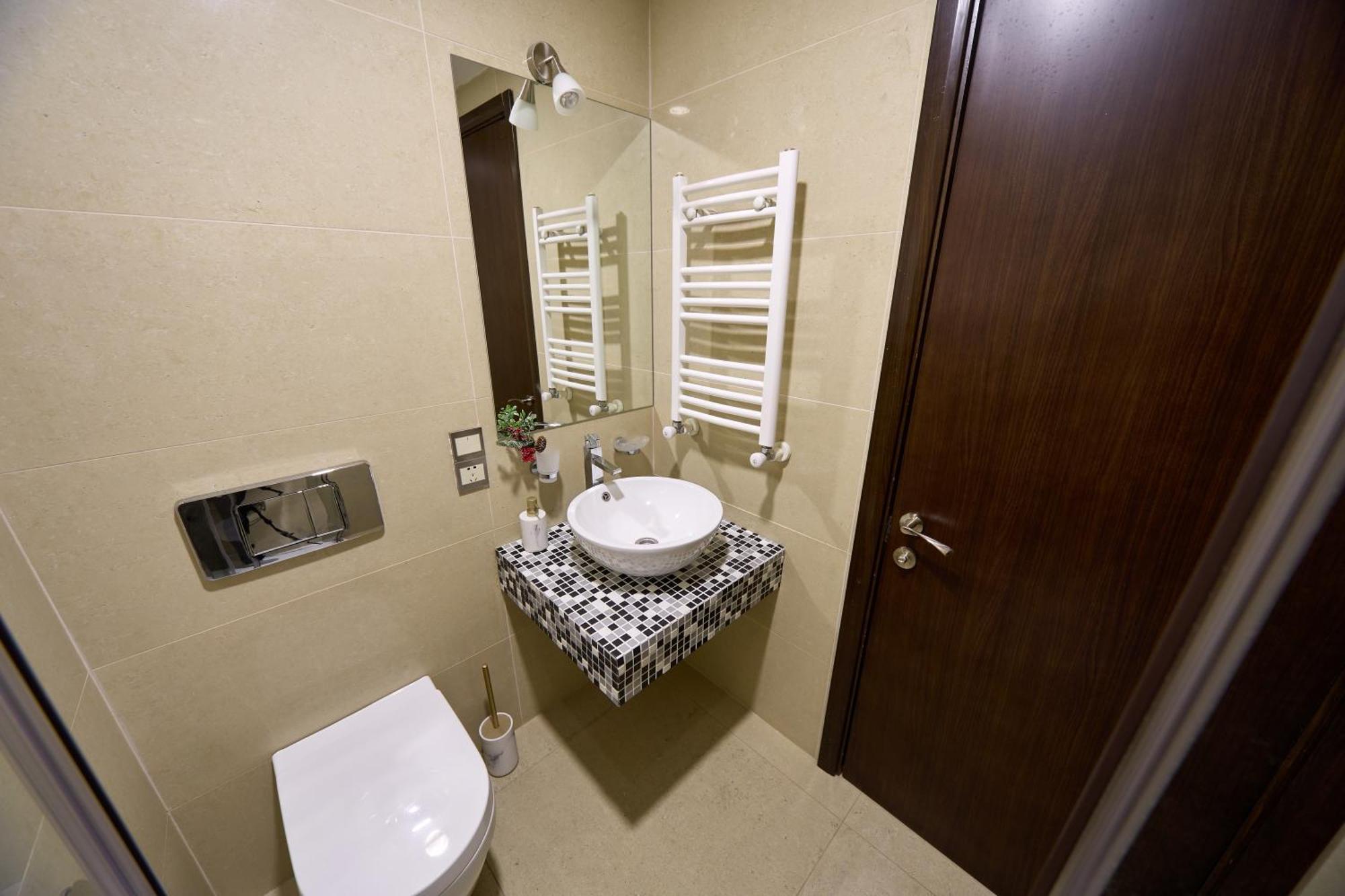 Panorama Apartments New 구다우리 외부 사진