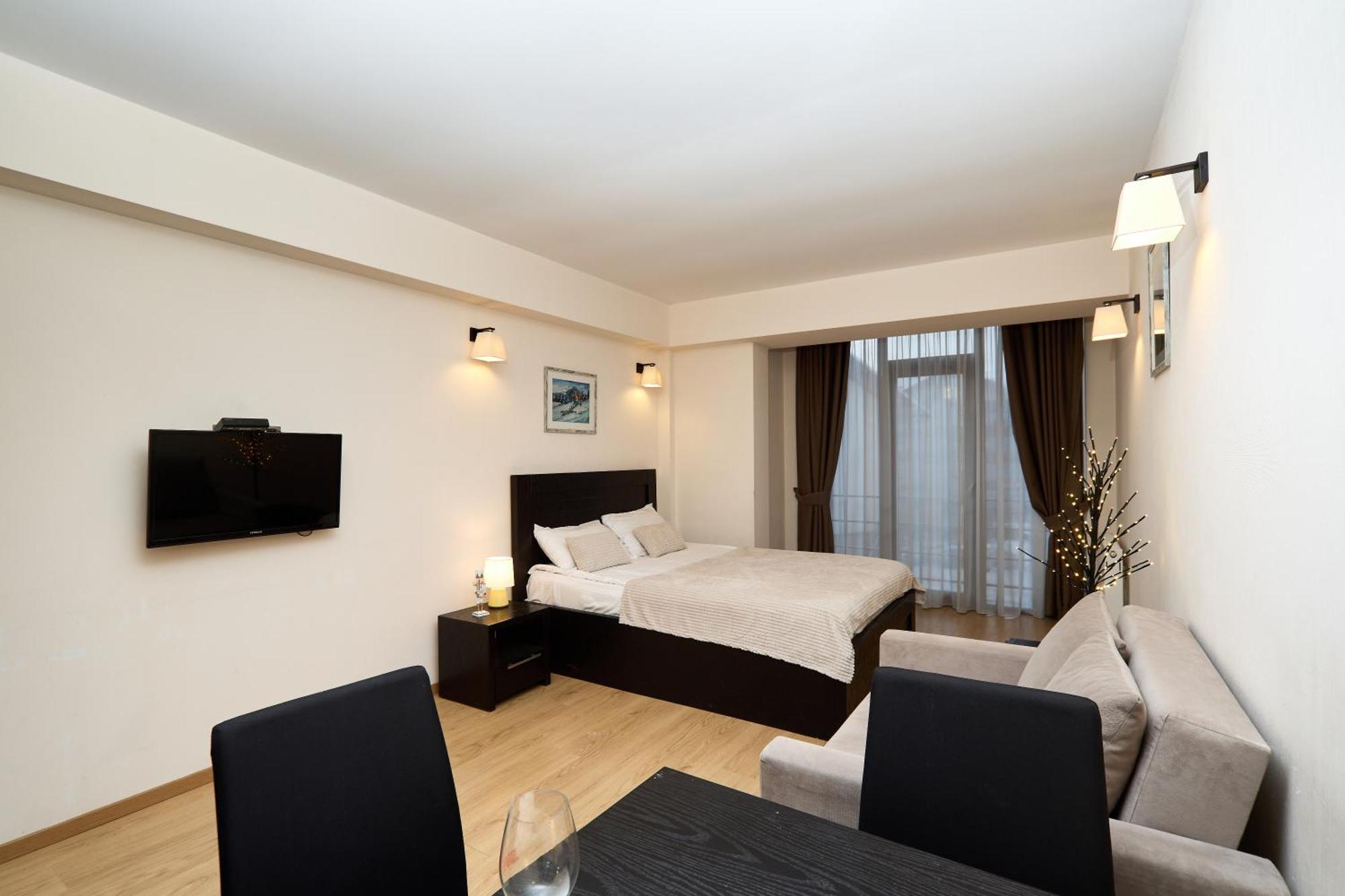 Panorama Apartments New 구다우리 외부 사진