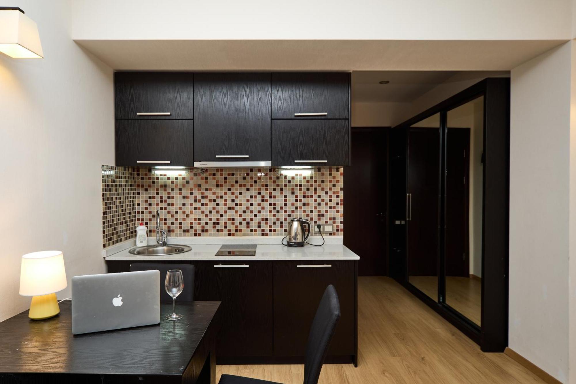 Panorama Apartments New 구다우리 외부 사진