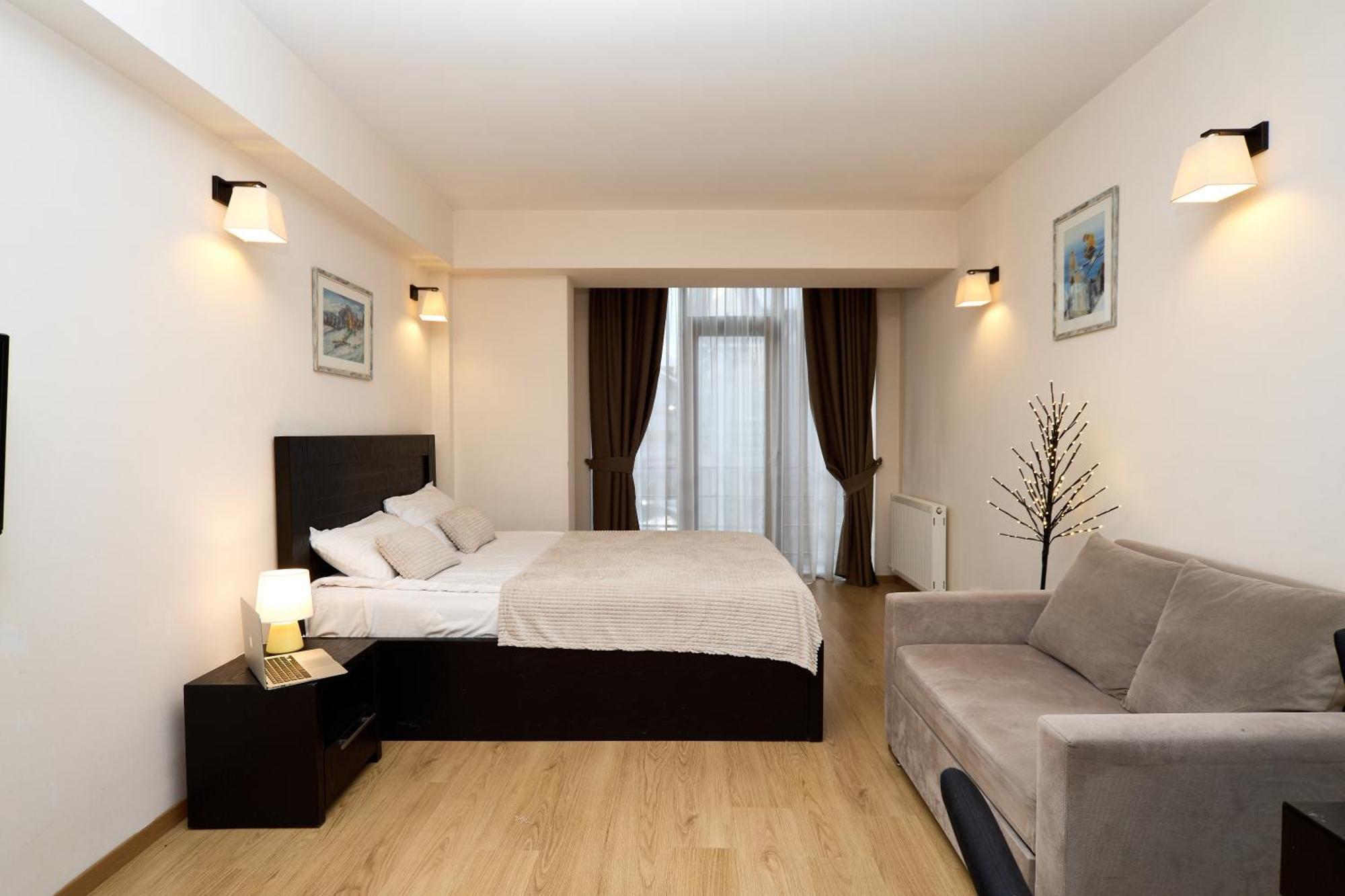 Panorama Apartments New 구다우리 외부 사진