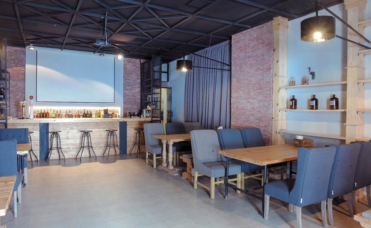 Panorama Apartments New 구다우리 외부 사진